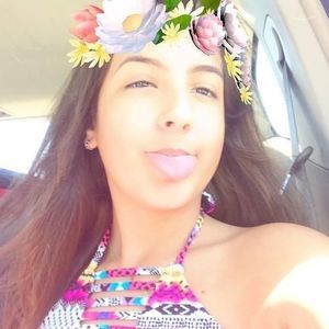 Meet your Posher, Isabella